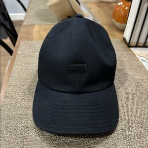 Melin Legend hat in black